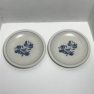 Pfaltzgraff Yorktowne 10 1/4" Large Dinner Plate Set of 2
